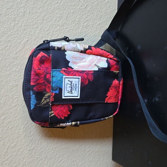 Herschel Supply Company Handbags - Cute Hershel cross body bag